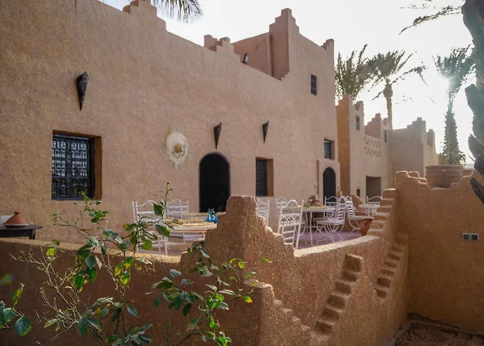 Oasis Lodge