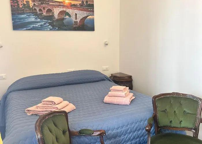 Hotel con vista: MinihouseLarissa diVerona