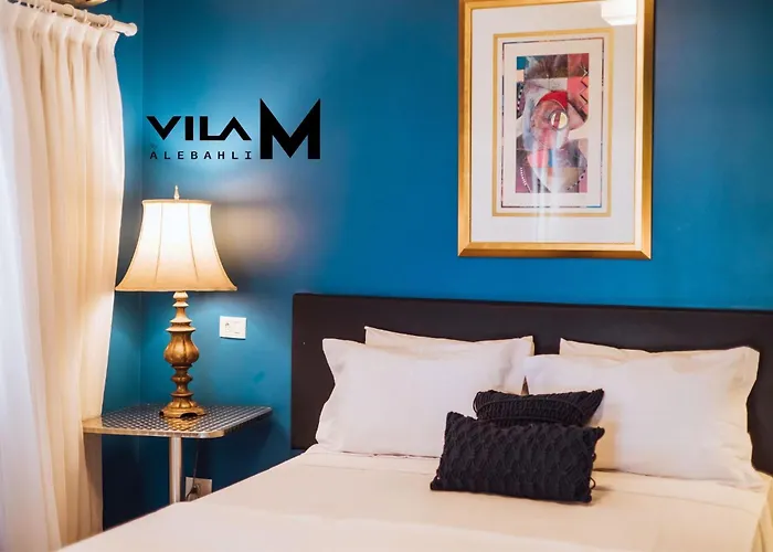 Hotel central: Vila M Suítes ᵇʸ ᴬᴸᴱᴮᴬᴴᴸᴵ