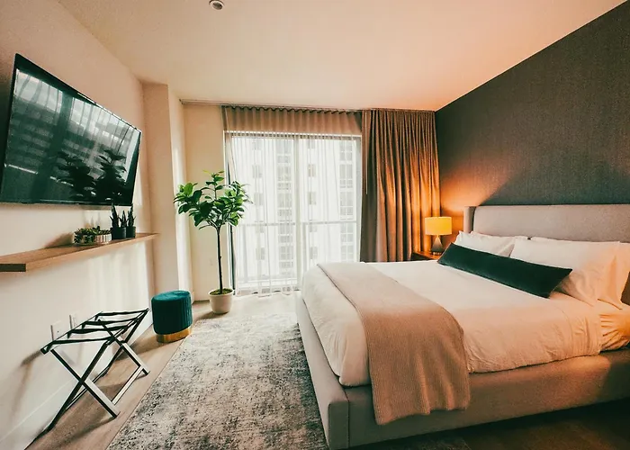 Apart-hotel: Smart Brickell Hotel