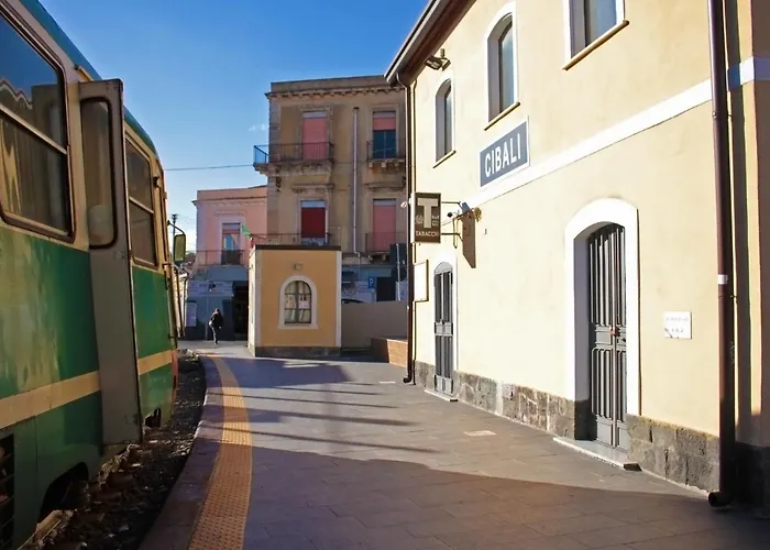 La Pietra Nera - Etna Home