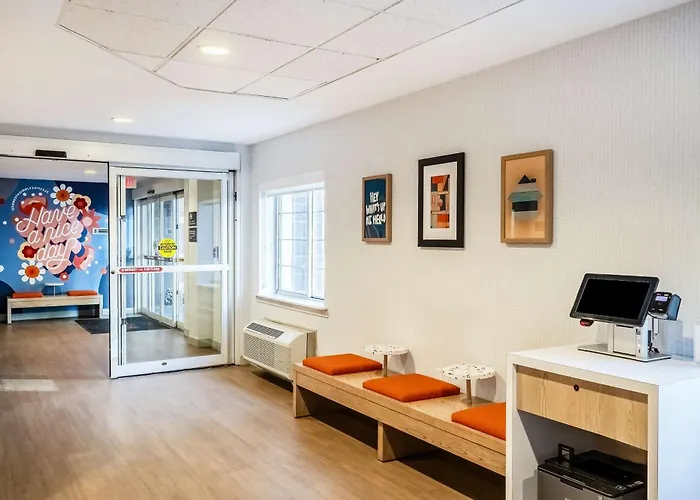  Sonesta Simply Suites Jersey City
