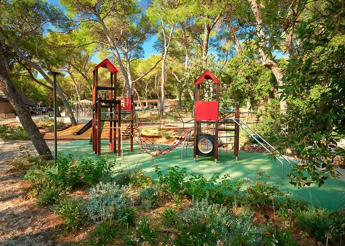 Pine Beach Bungalows All Inclusive Pakoštane