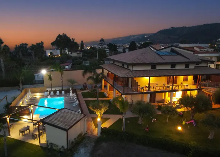 Albergo economico: Villa D'Aquino