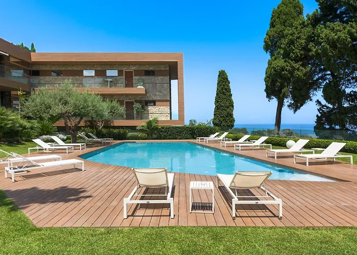 Apart hotel: Isola Bella Infinity Suites