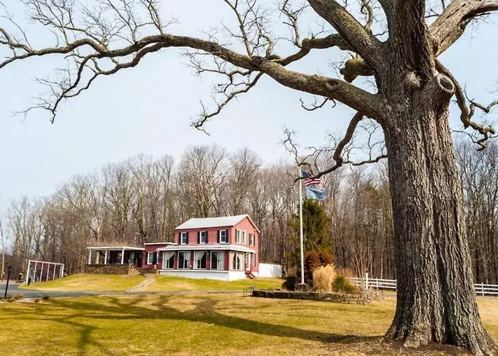 Villa: The Kaaterskill