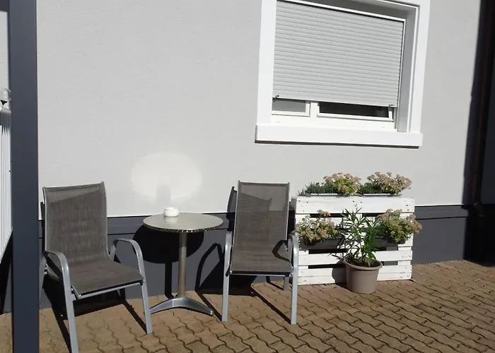 Appartement: Schwarz-Weiss