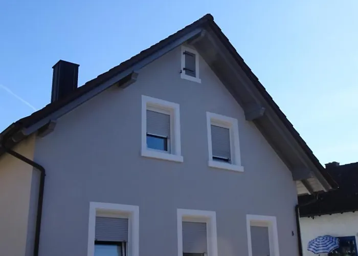 Appartement: Schwarz-Weiss