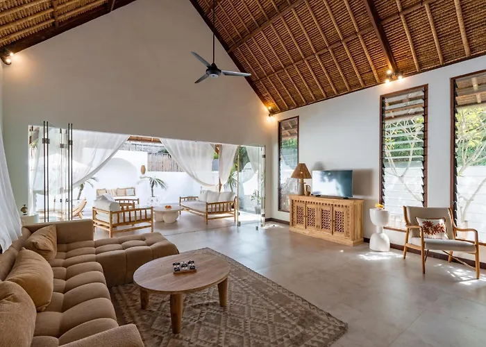 Villa: Castaway