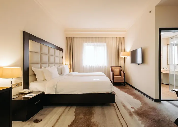 Romantic hotels Paris Yerevan