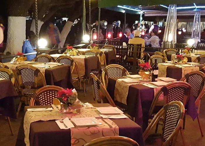 4 star hotel: Hotel Posada Santa Fe