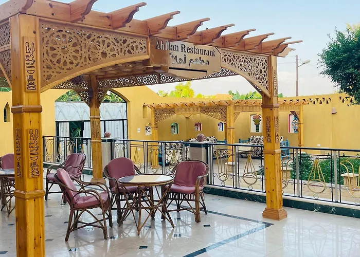 3 sterren hotel: Jewel Howard Carter Hotel