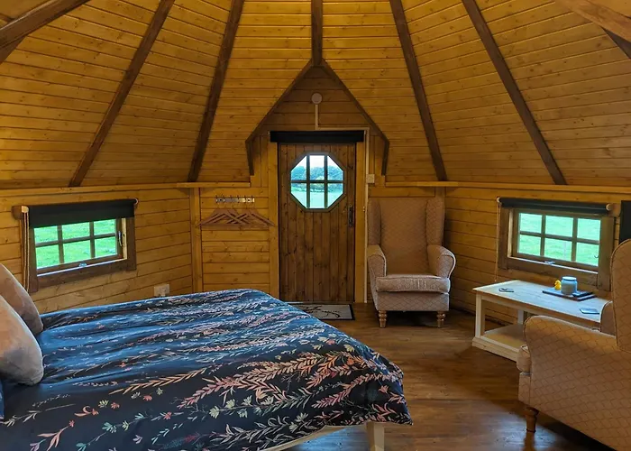 Campsite: West Wood Yurts Ltd