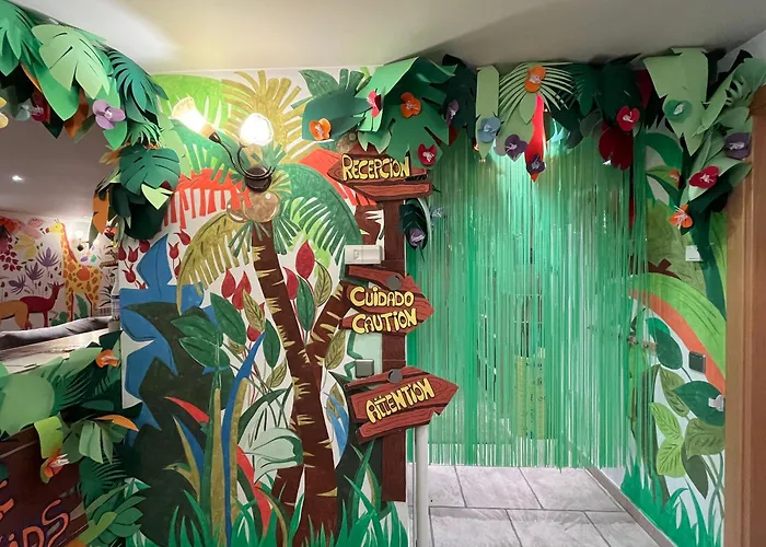 Hotel de 3 estrellas: Wuau! Hotel Segle XX