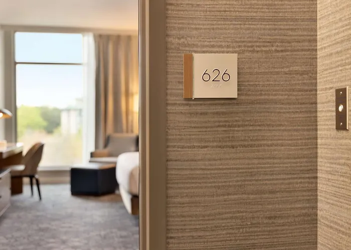 Hotels With Four Stars Hilton Alpharetta Atlanta