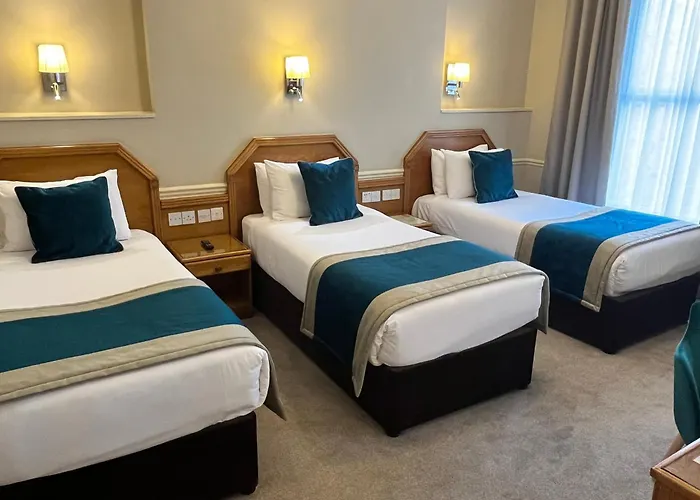 Hotel 3 estrelas: Harcourt Hotel