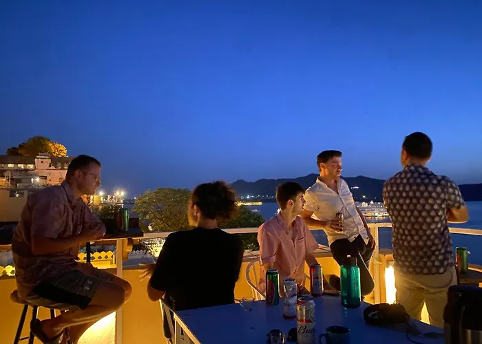 Hostel: Hostel Mantra