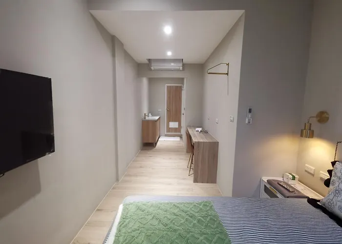 Hotel near College: 橙舍一館 Tw Hostel I