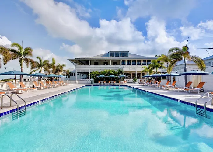 Mahogany Bay Resort And Beach Club, Curio Collection