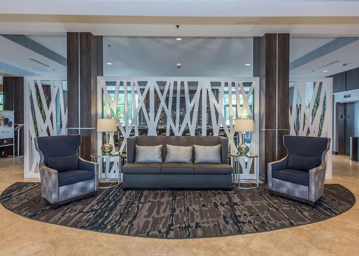 Airport Hotel: Doubletree By Hilton North Charleston - Convention Center