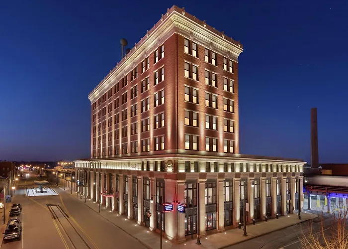 Design hotel Central Station Memphis, Curio Collection By Hilton