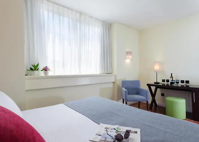 Hotel que admite mascotas: Leonardo Beach Tel Aviv