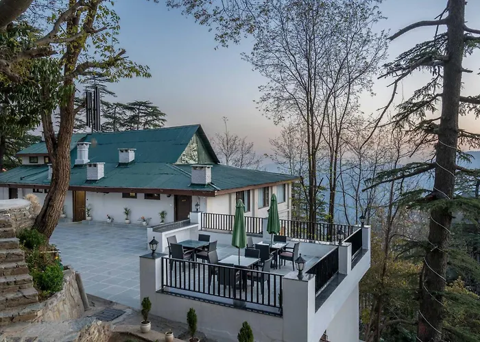 Stayvista At Pine Estate With Outdoor Jacuzzi