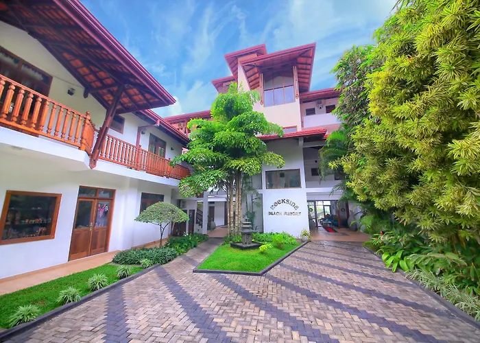 Rockside Beach Resort