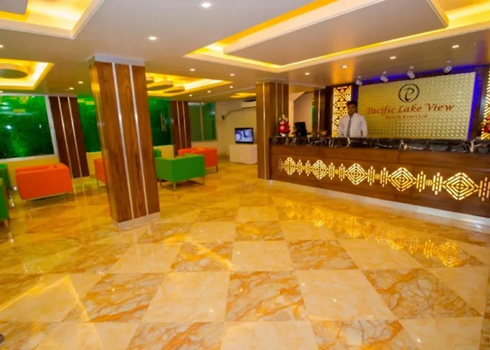 Hotel Gulshan Lake View