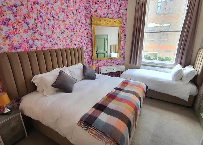 The Griffin Belle Hotel Vauxhall