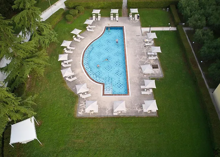 Delfina Palace