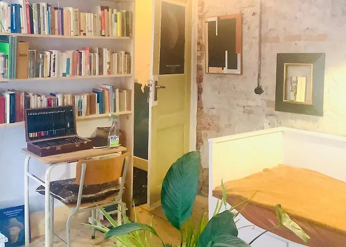 Gastenverblijf: Bookstor Atelier