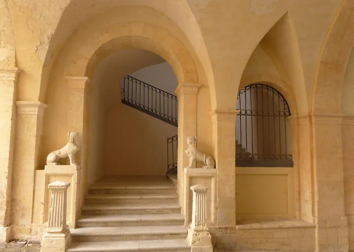 Landolina Palace