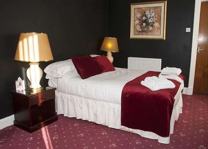 Caledonian Hotel