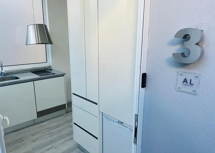 Hotel perto da faculdade: Lisbon Ocean Apartments