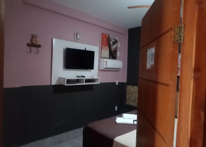 Pousada Da Gi Suites E Turismo