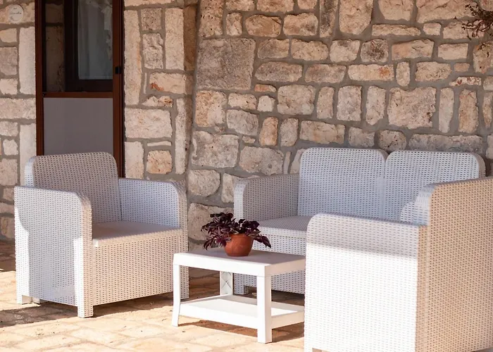 Masseria trulli pietra antica Noci