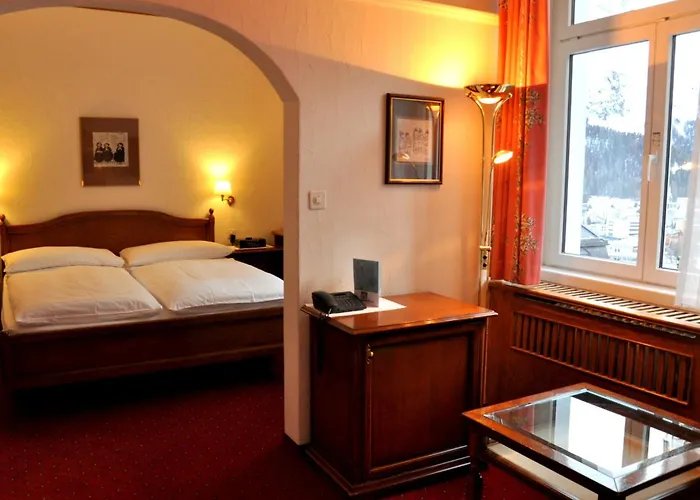 Hôtel avec vue: Soldanella