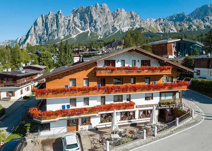Barisetti Sport Hotel