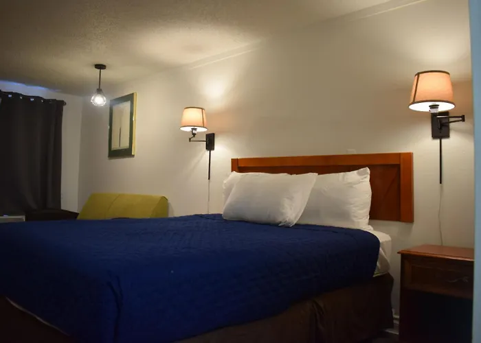 Trip to College Knights Inn Farmington Hills