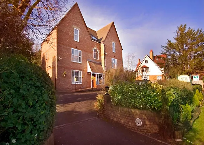  Marlborough House - Guest House