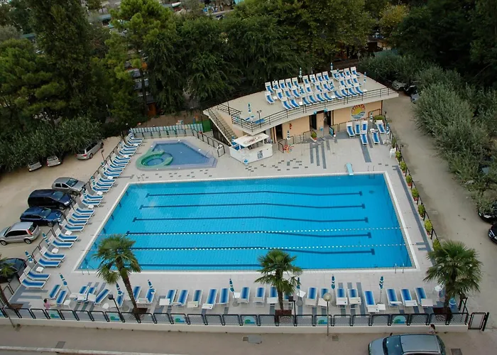 Jacuzzi hotel: Hotel Beau Soleil