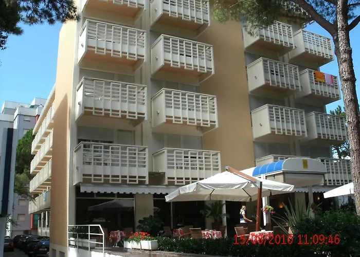 Hotel Ping Pong: Hotel Eros