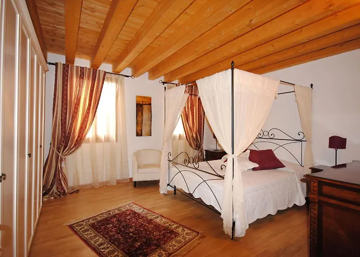 Apartment: Alberghiera Venezia