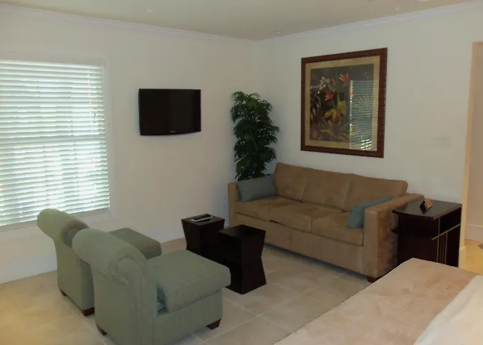 Hotel with view: Galleon Resort And Marina