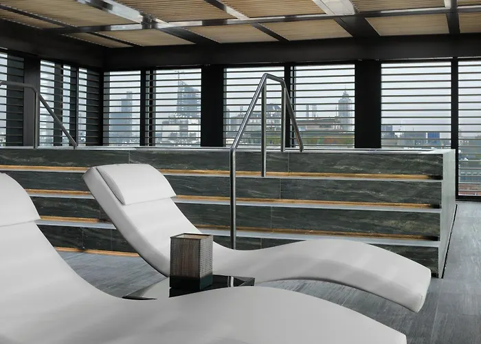 Hotel cerca del aeropuerto: Armani Hotel Milano
