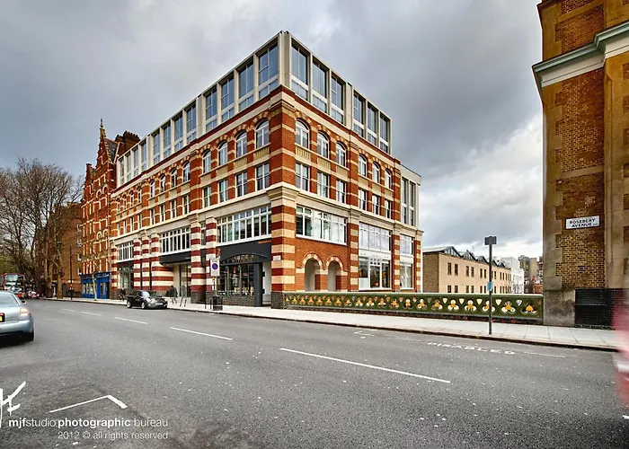 The Rosebery By Supercity Aparthotels