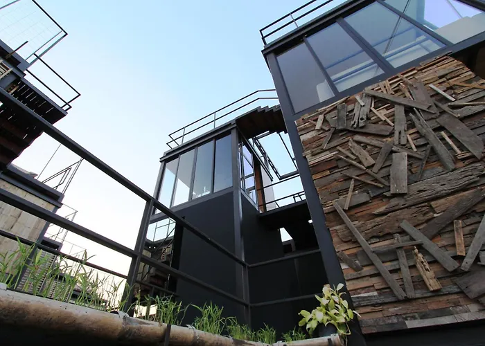 Luxury hotel only: Bangkok Tree House Bang Kachao