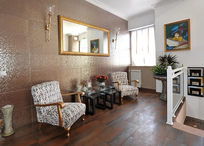Hotel barato: Hotel Aviz