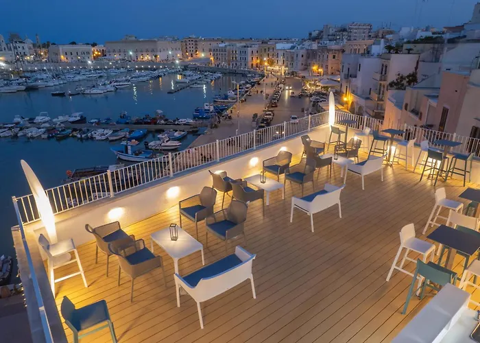  La Banchina Luxury Suites